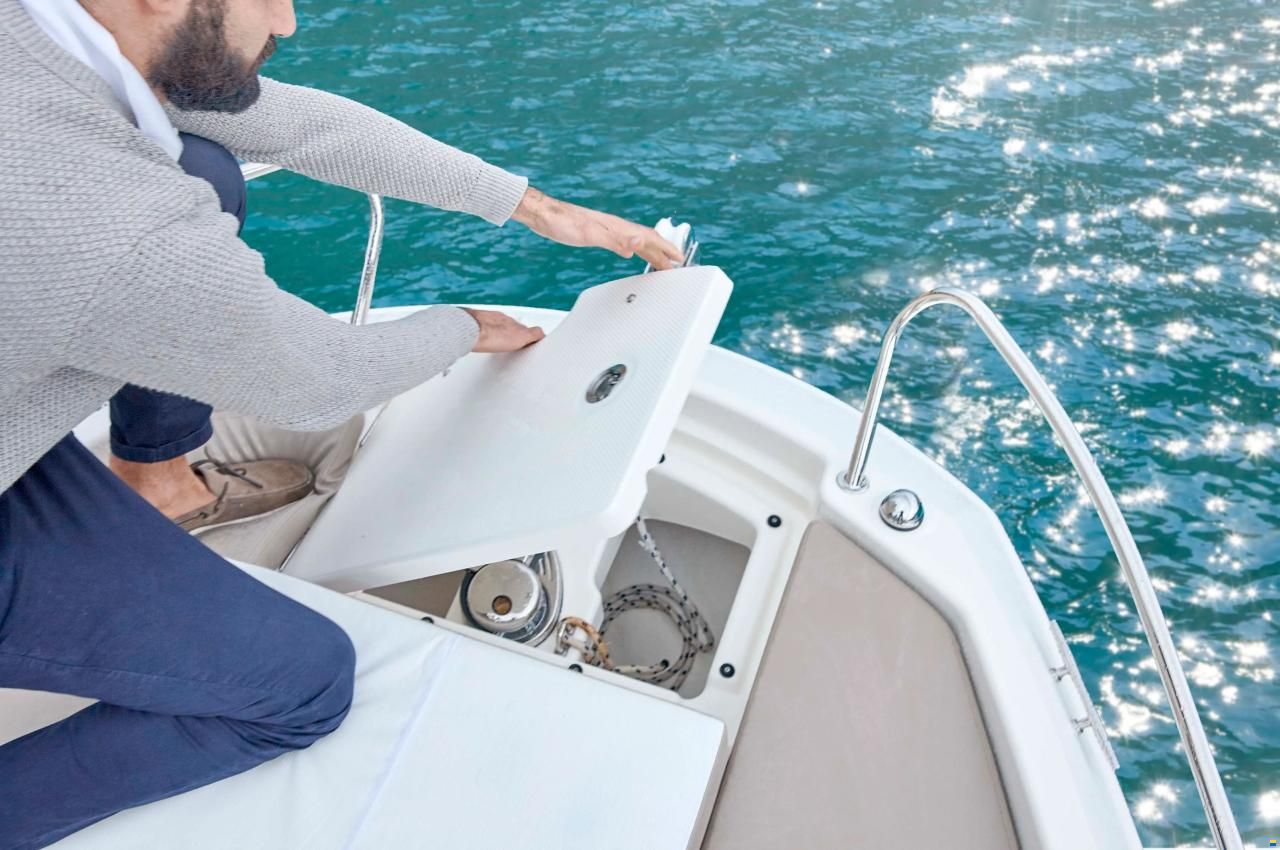 Quicksilver 605 Sundeck