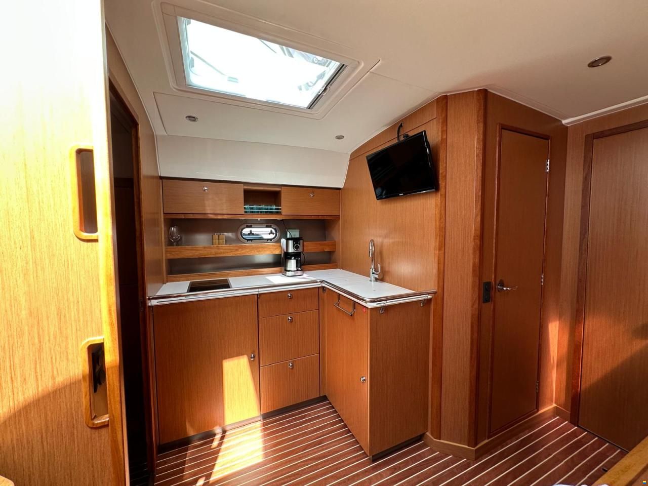Bavaria 43 HT