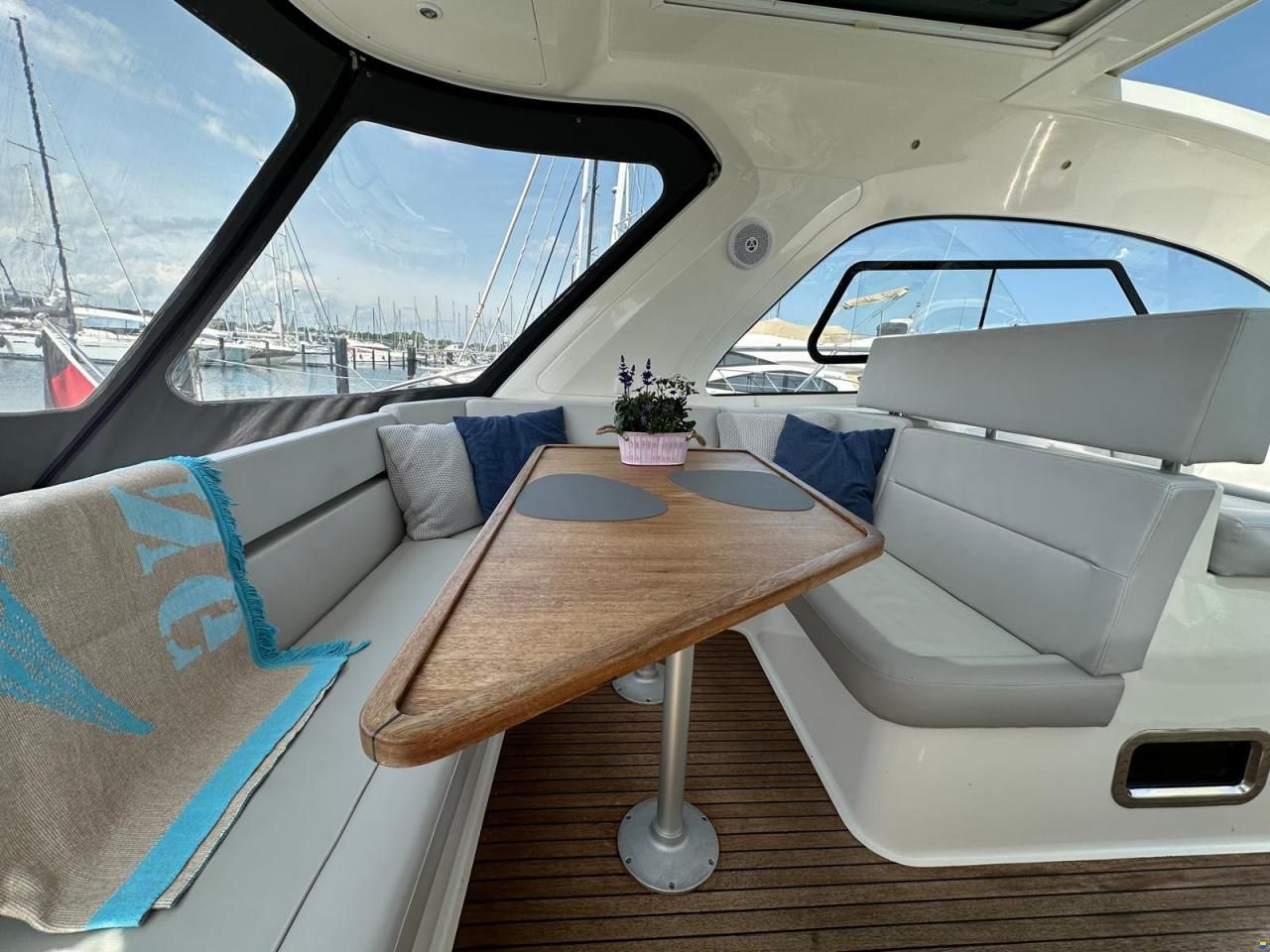 Bavaria 43 HT