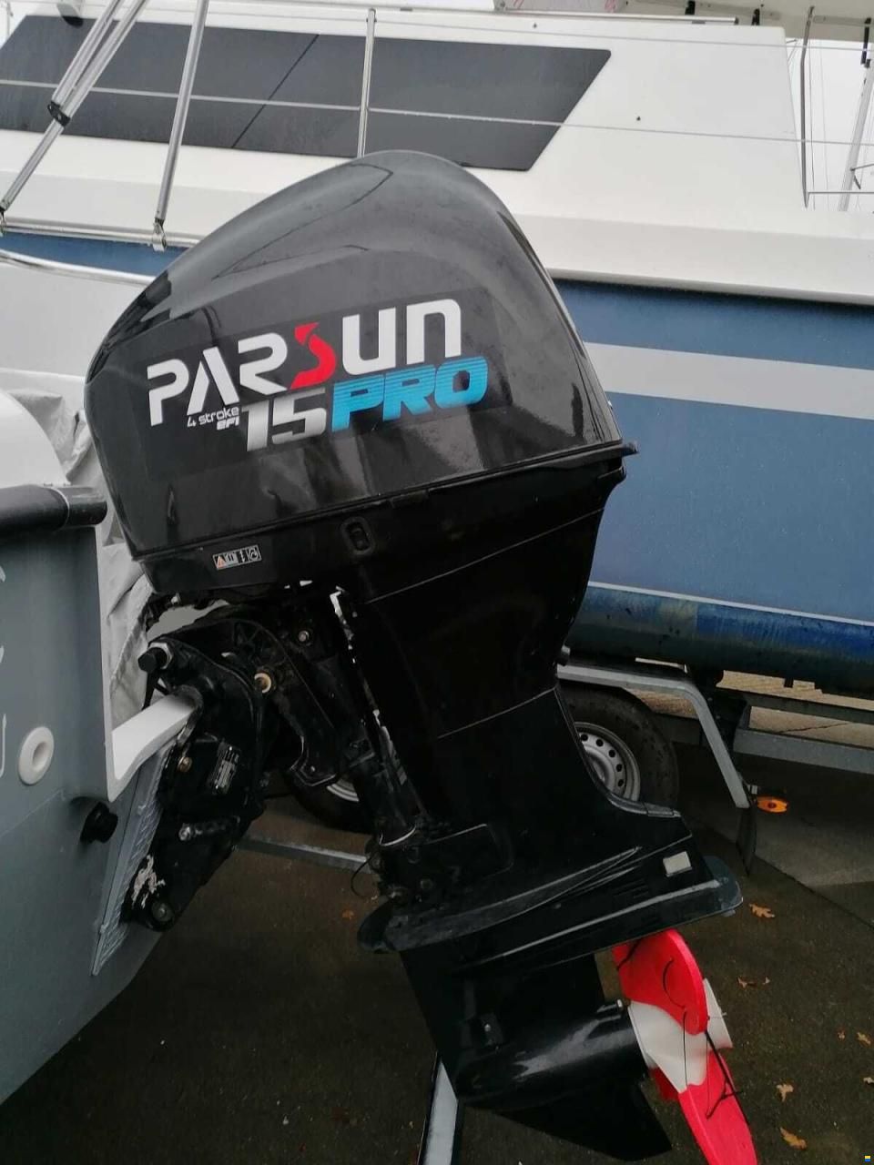 Lakeman Boats 540 Pilothouse
