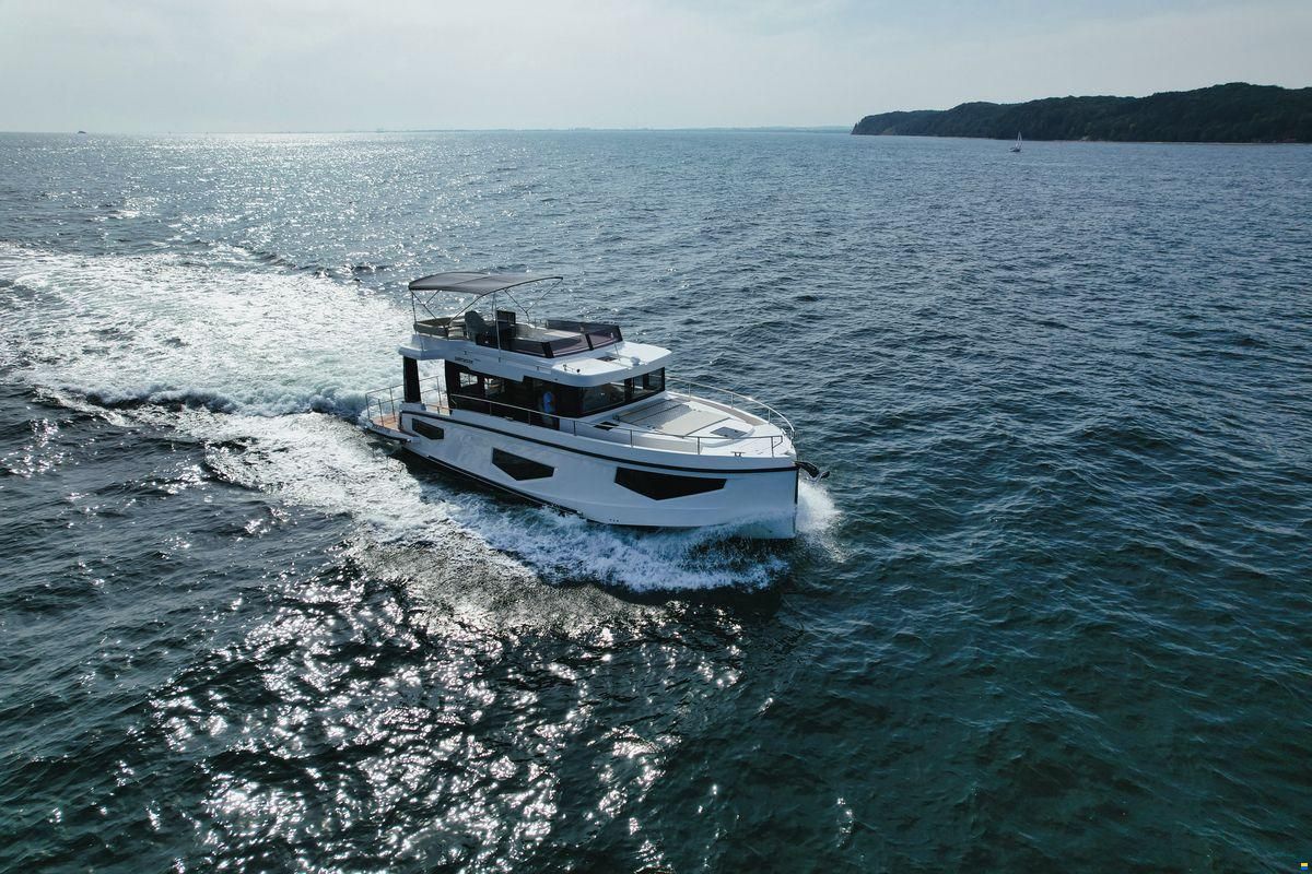 Cobra Seamaster 45