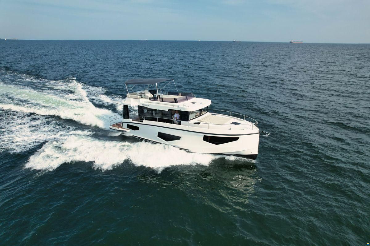 Cobra Seamaster 45