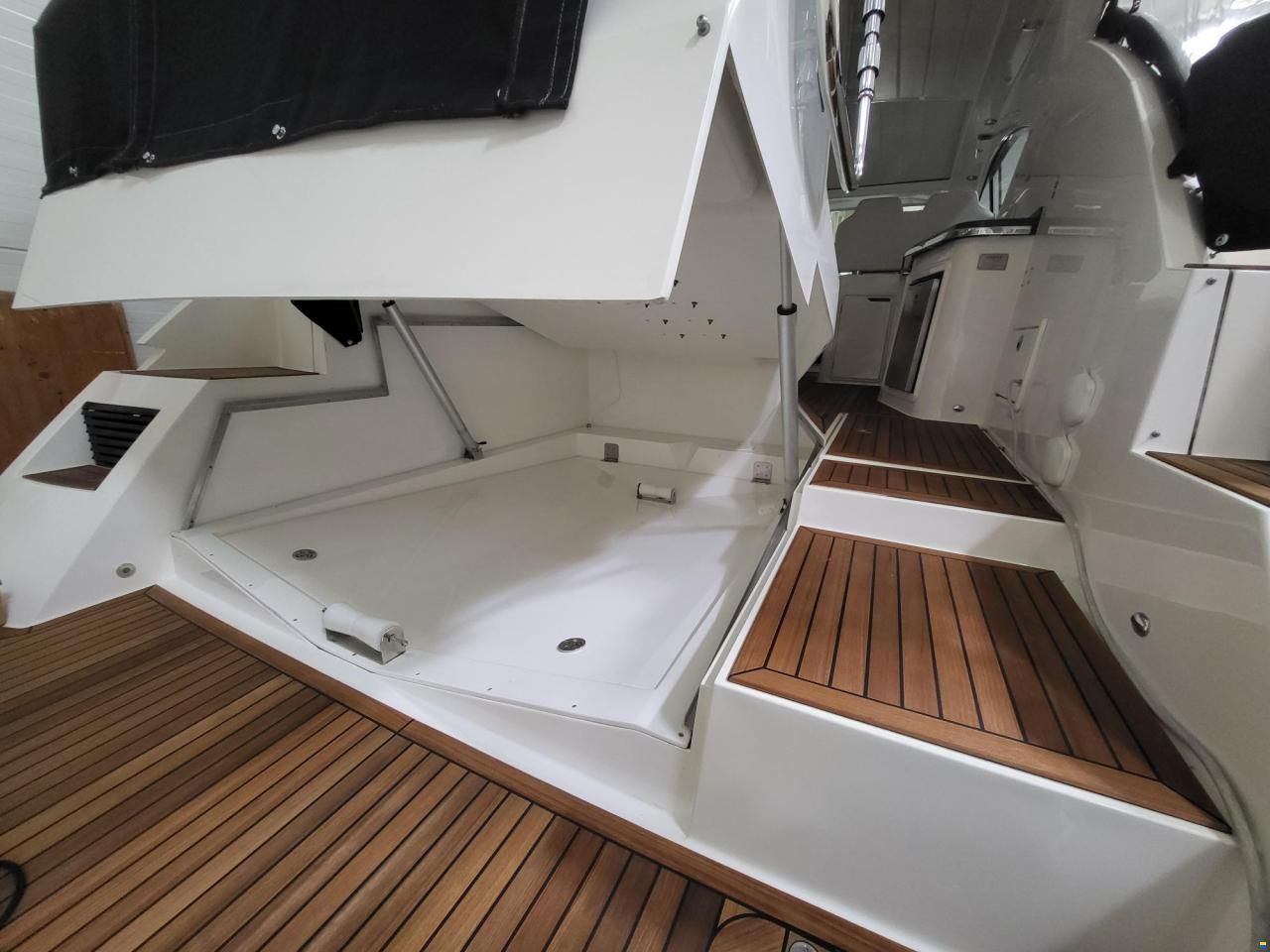 Galeon 385 HTL
