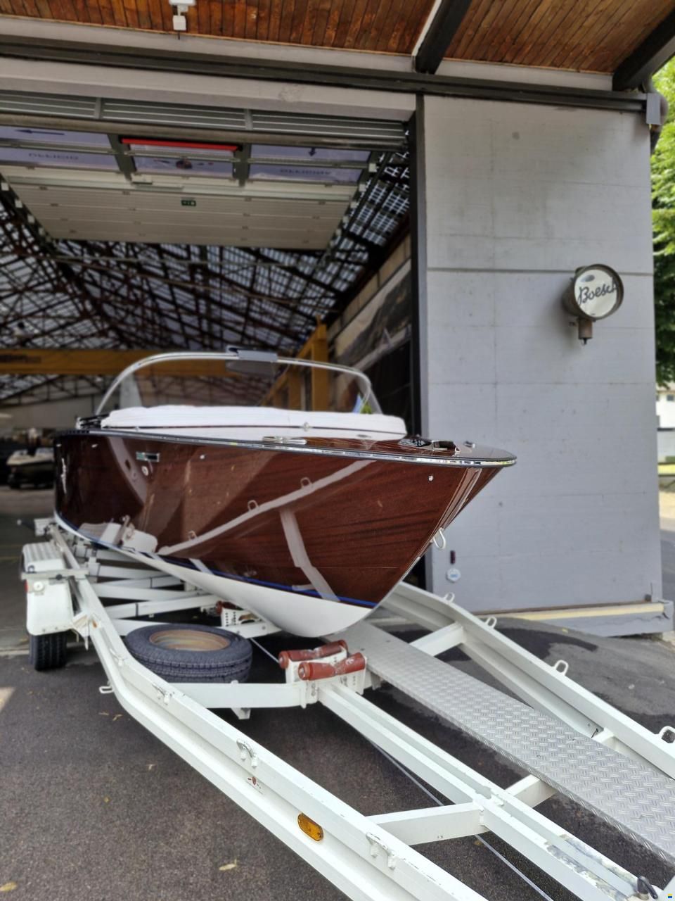 Boesch 625 Sunski