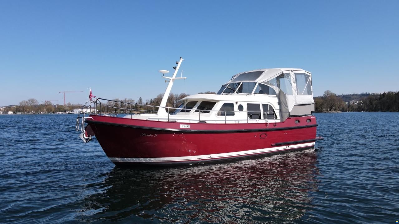 Linssen Grand Sturdy 34.9 AC "Victorinox"