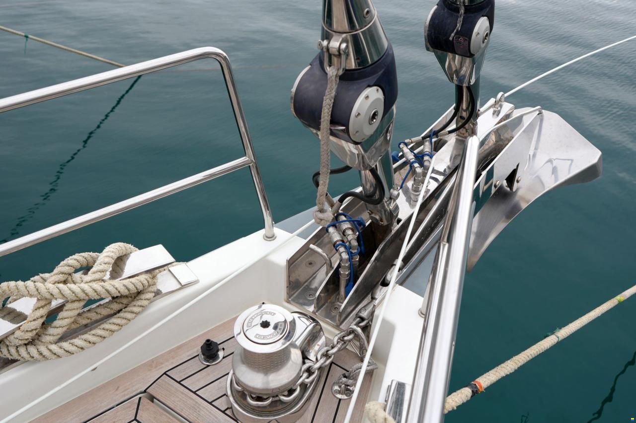 Hanse 675