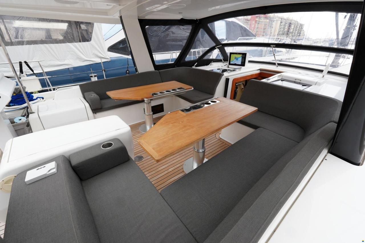 Hanse 675