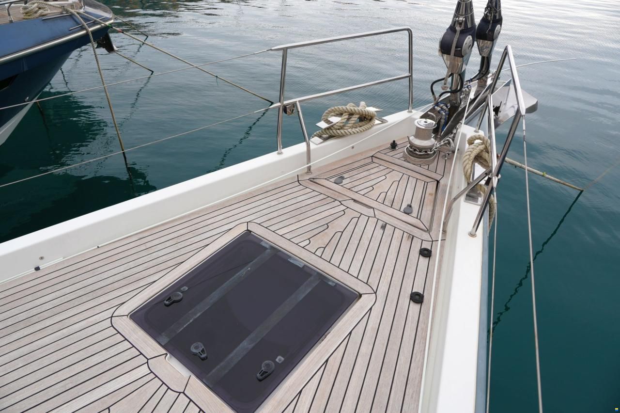 Hanse 675