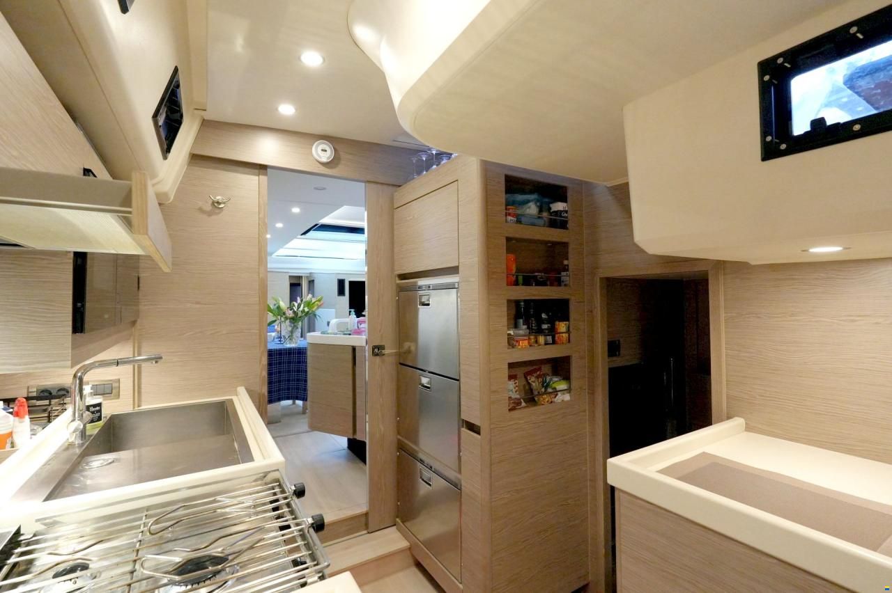 Hanse 675