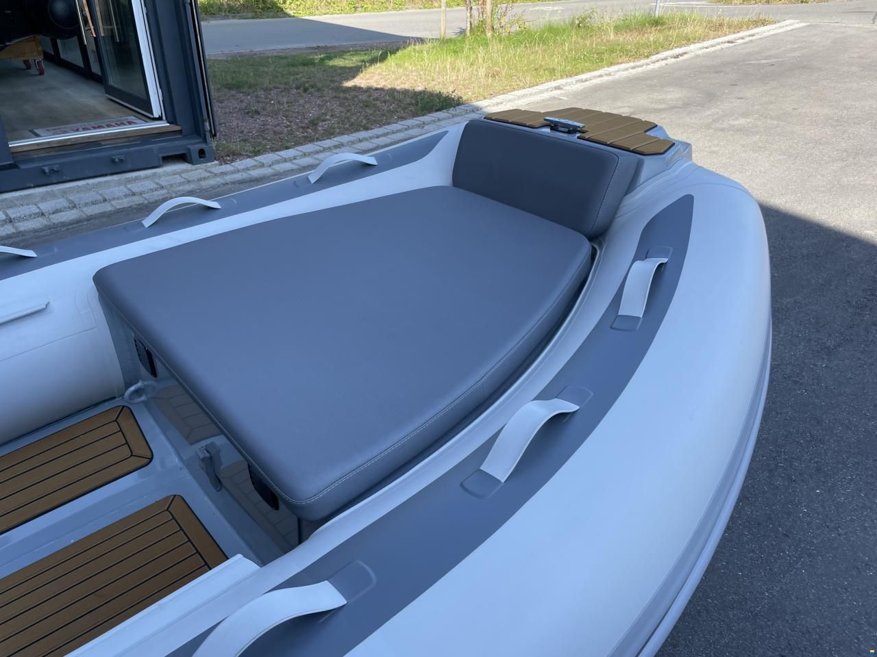 GALA Atlantis 330QE