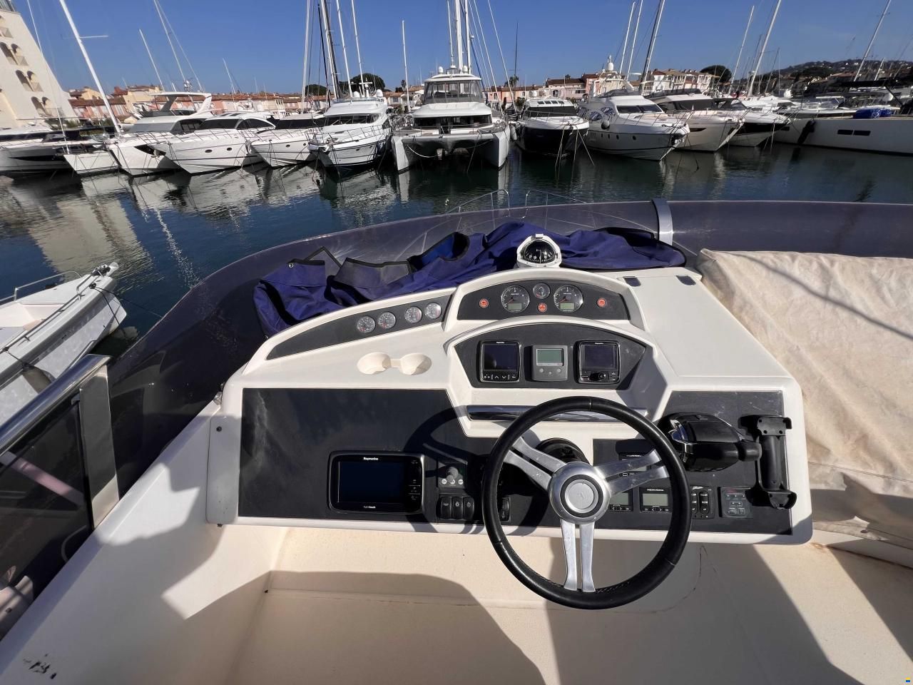 Princess 42' Fly