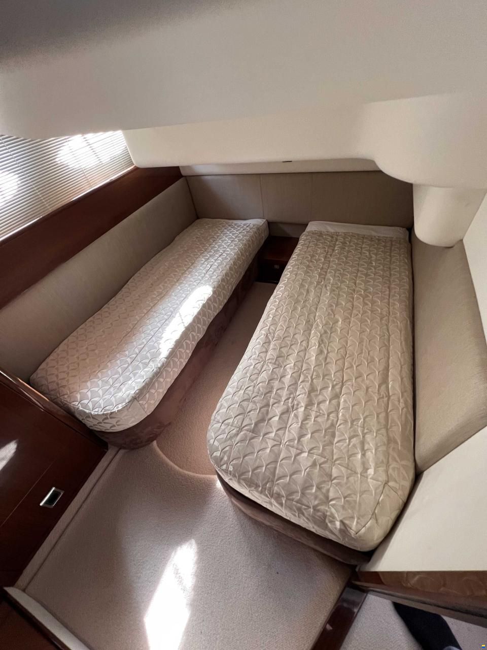 Princess 42' Fly