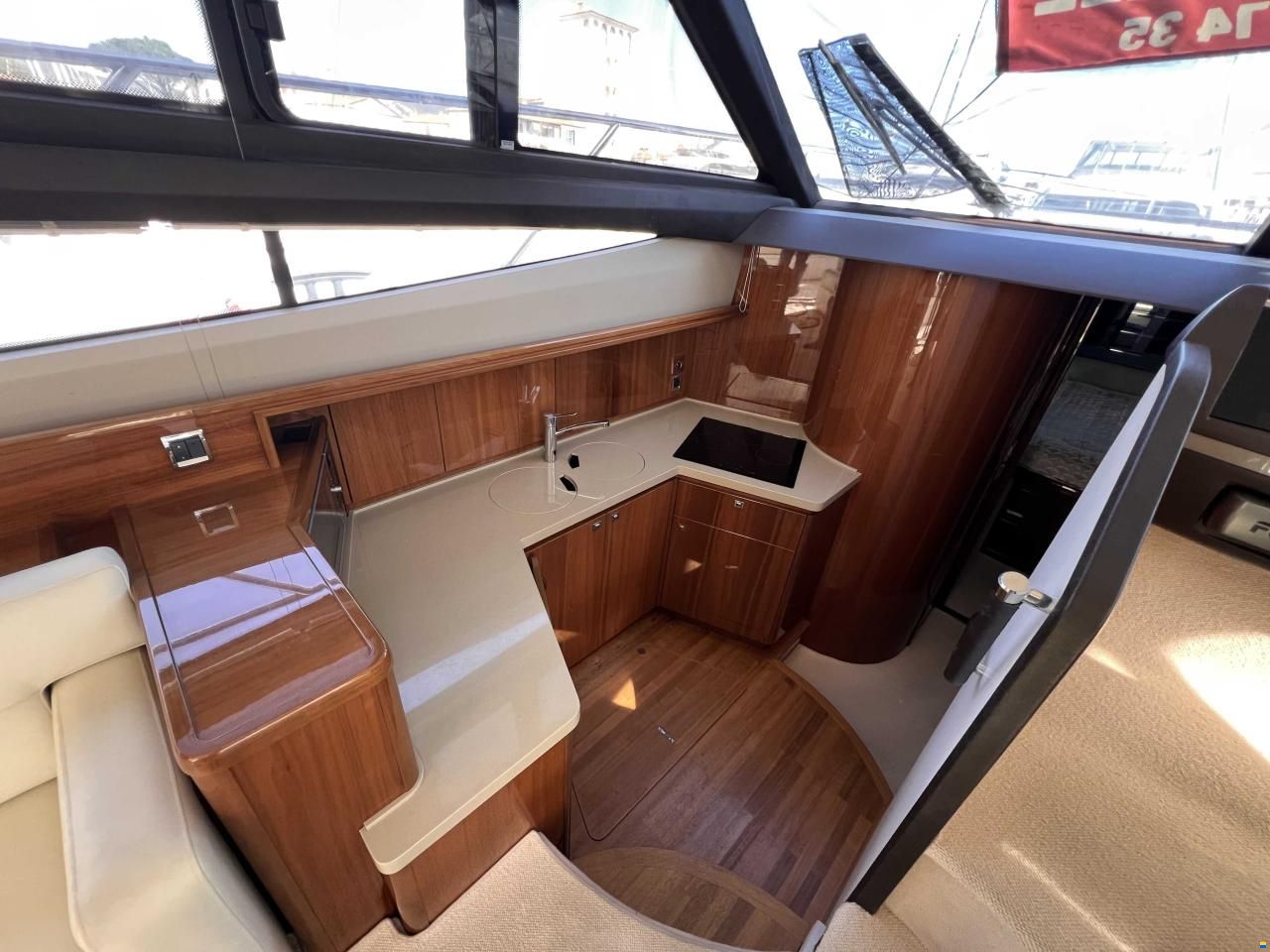 Princess 42' Fly