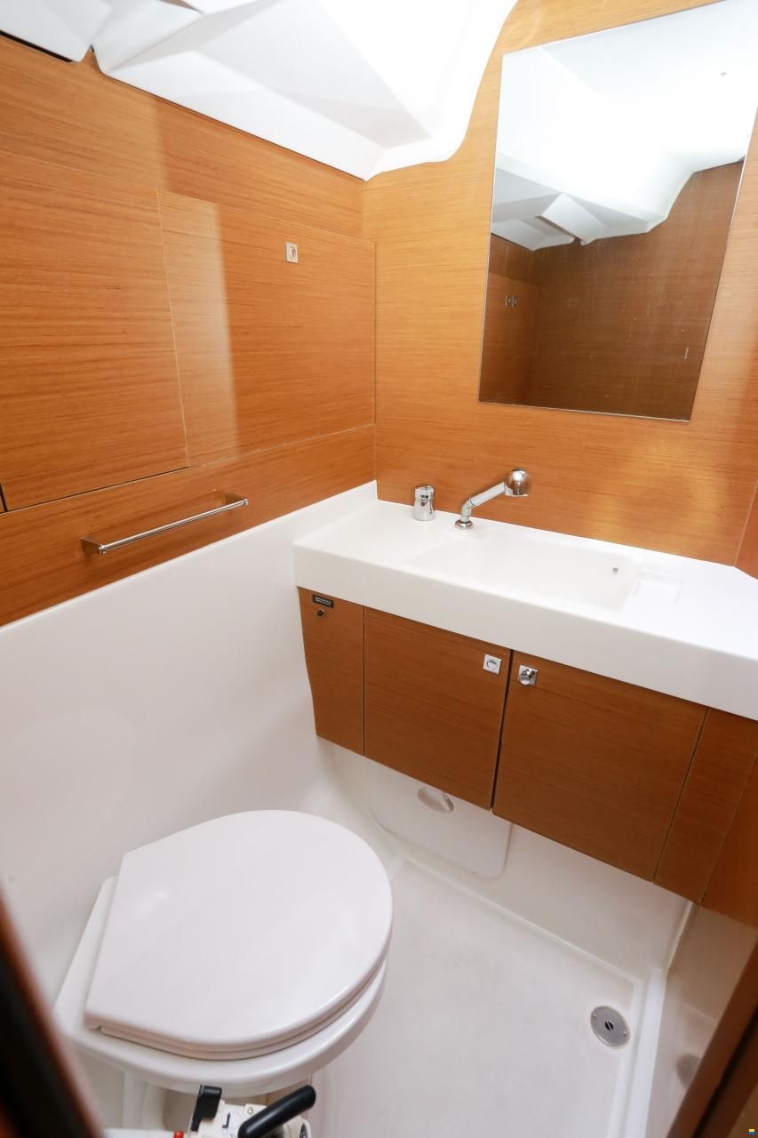 Jeanneau Sun Odyssey 519
