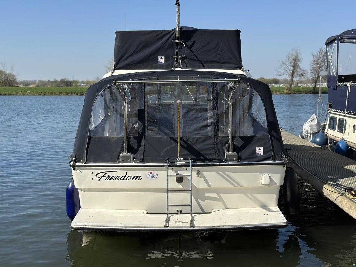 Fairline 31 Corniche