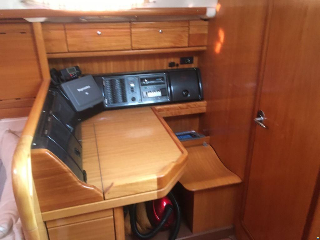 Bavaria 42