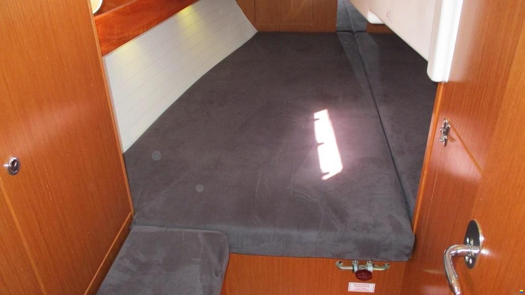 Bavaria Cruiser 32