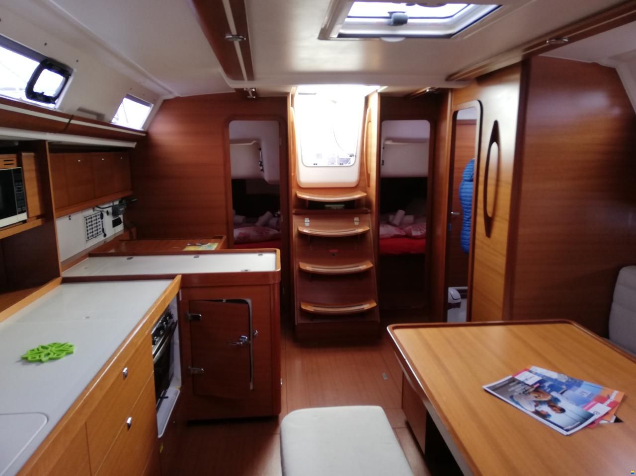 Dufour 450