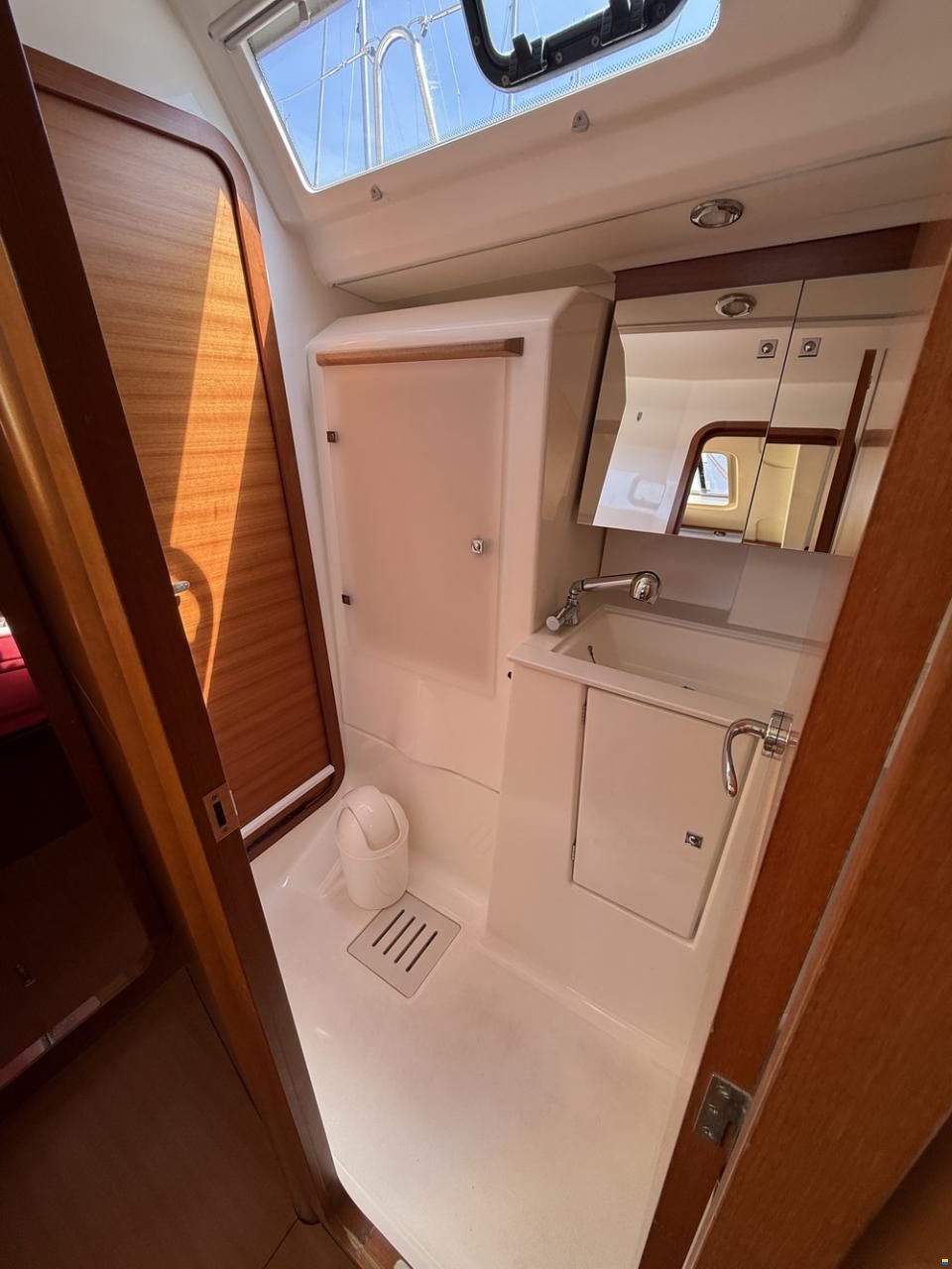 Dufour 450