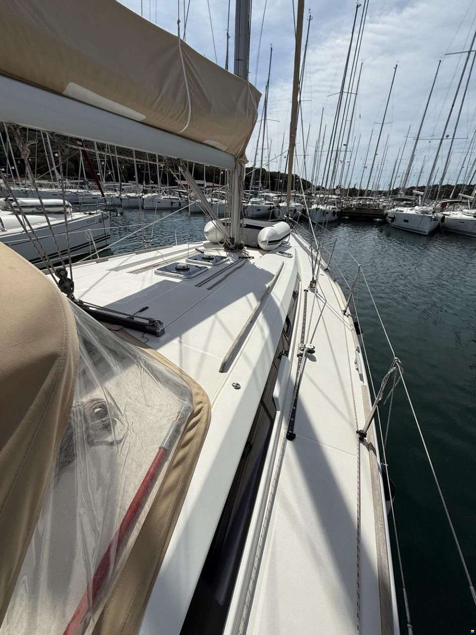 Dufour 450