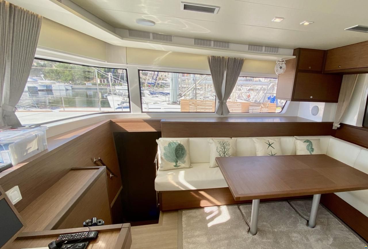 Lagoon 52 Fly