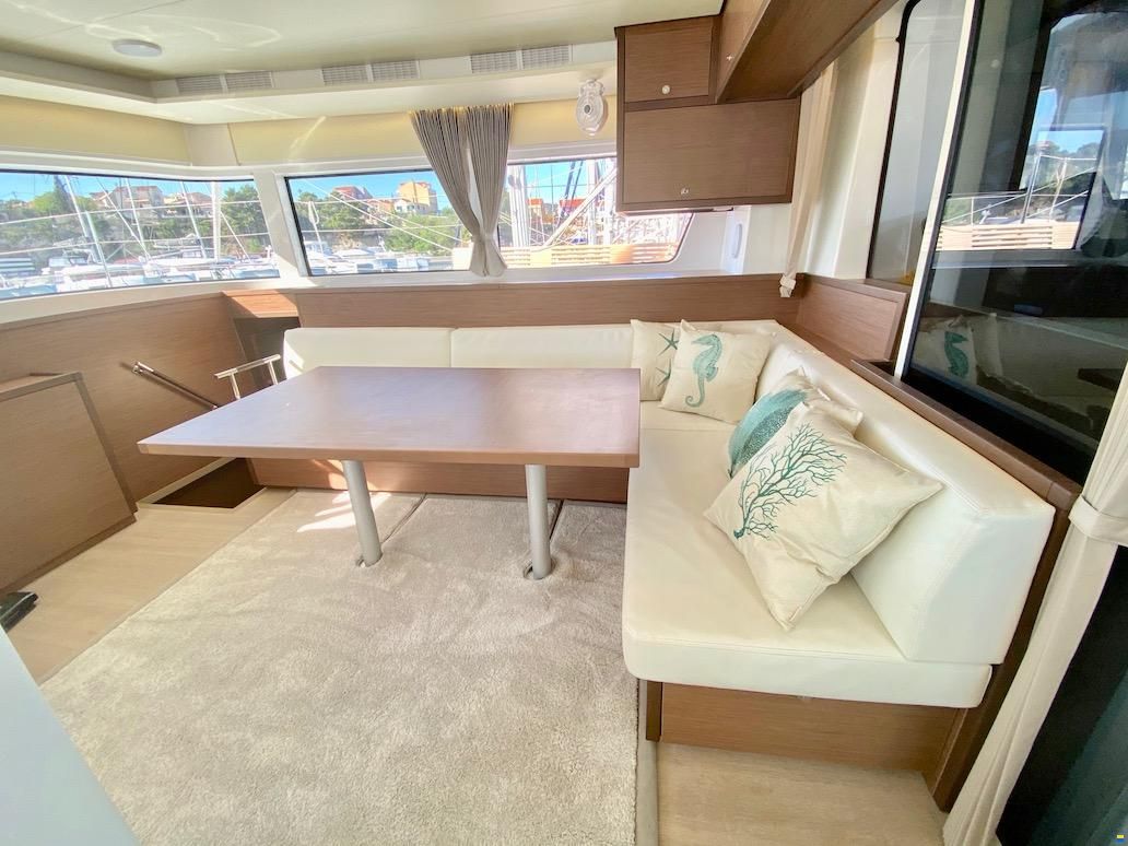 Lagoon 52 Fly
