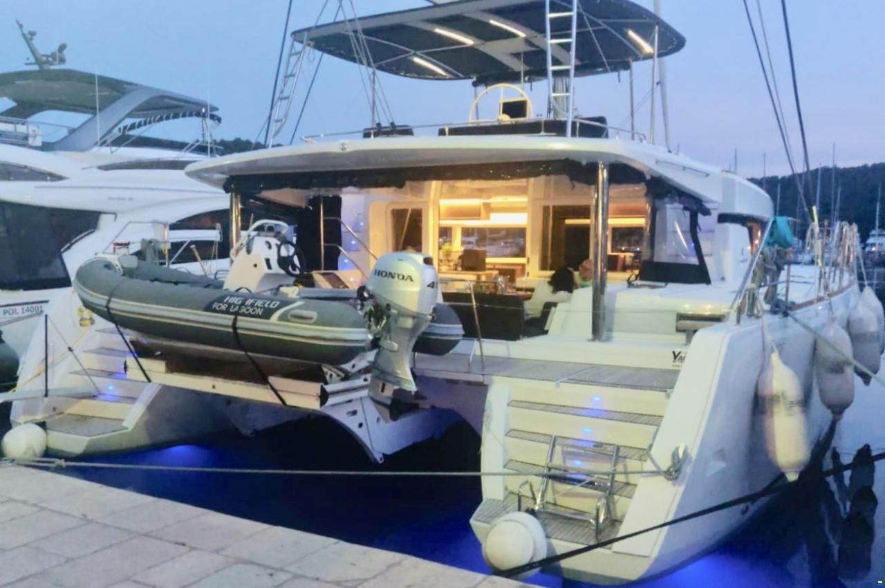 Lagoon 52 Fly