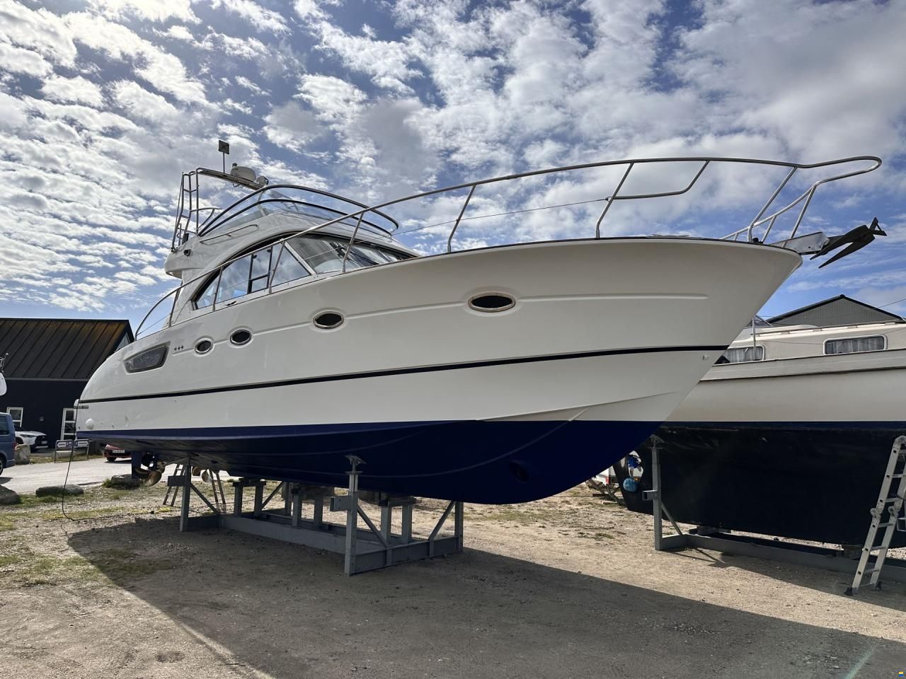 Beneteau B&eacute;neteau Antares 12 - 2motorer