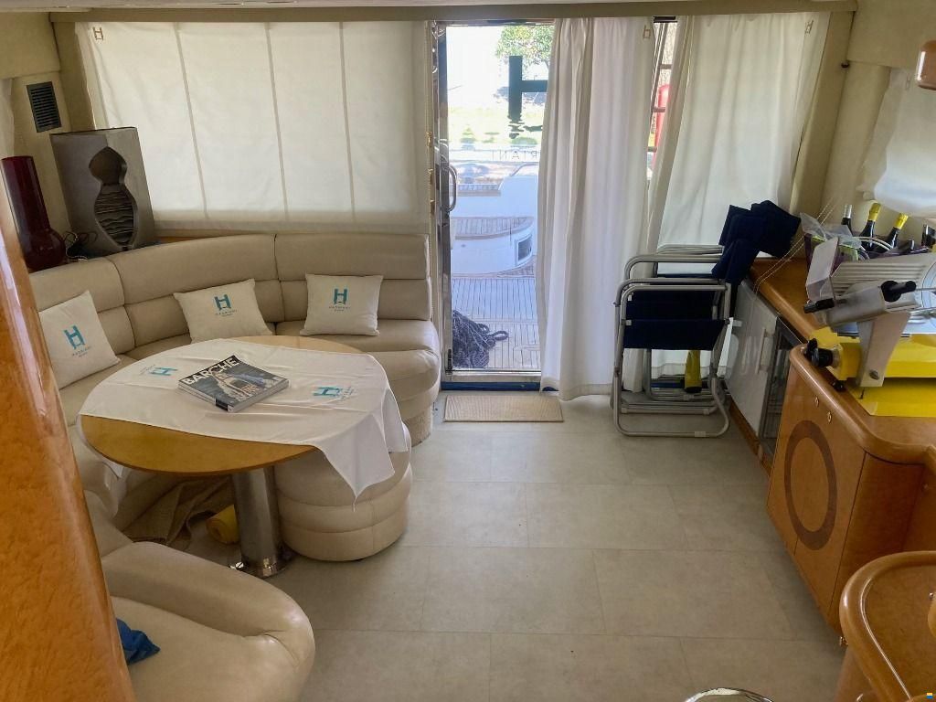 Fairline SQUADRON 62