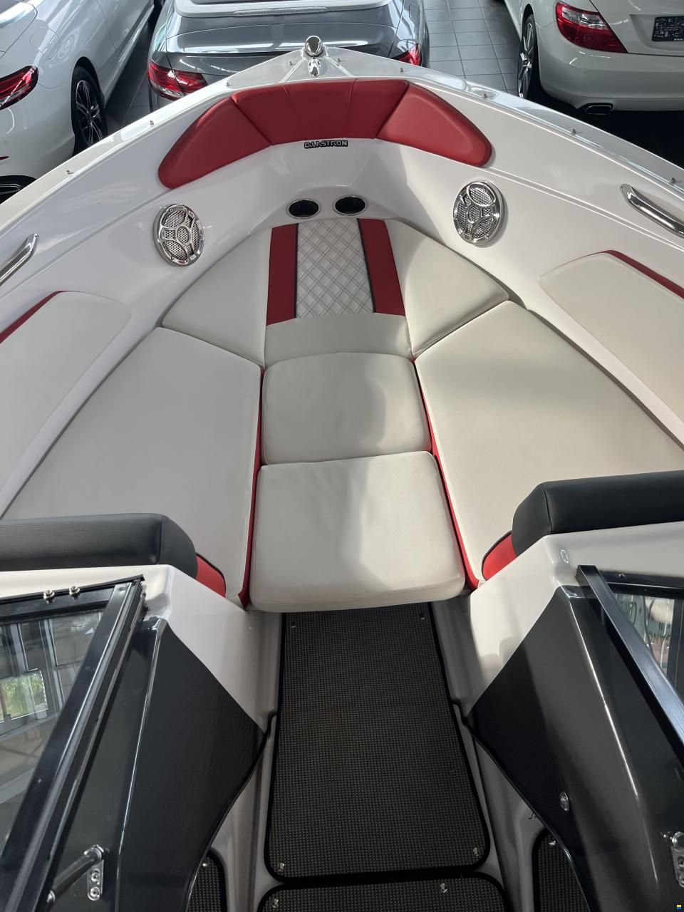 Glastron GTS 205