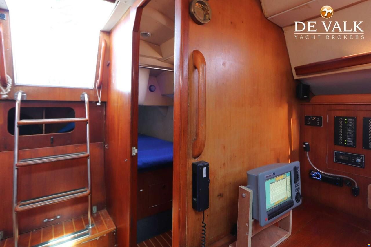 Nicholson 40 AC