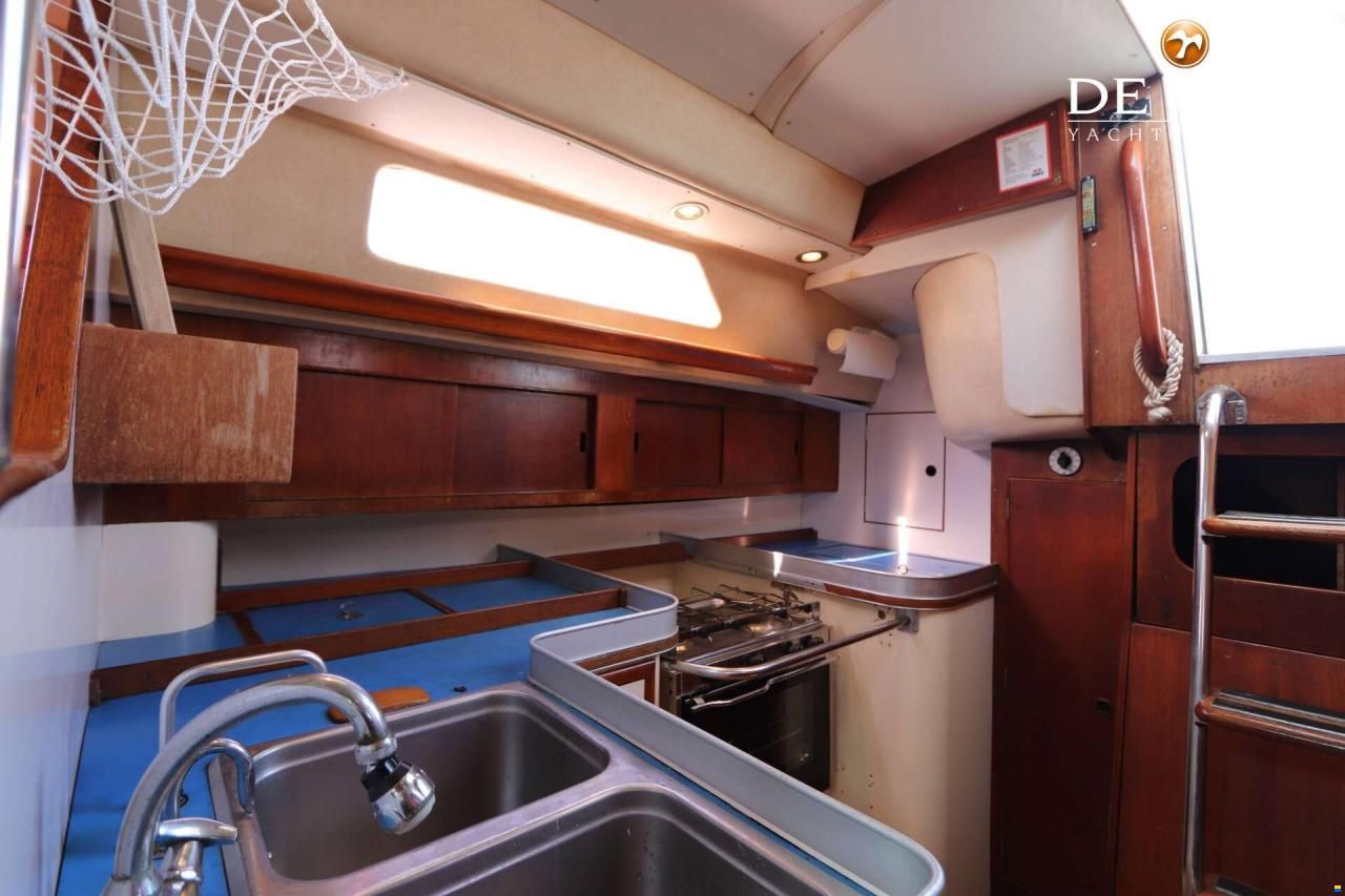 Nicholson 40 AC