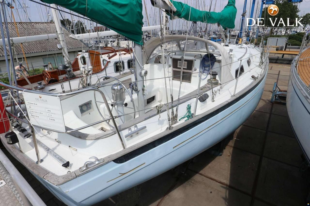 Nicholson 40 AC