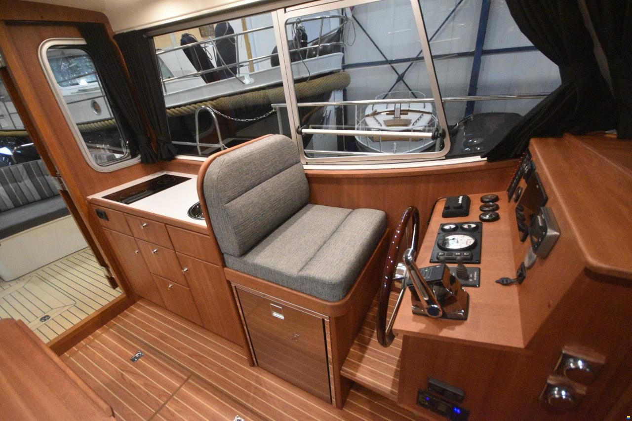 Brandsma Luna 30