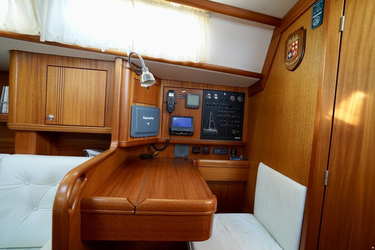 Najad 380