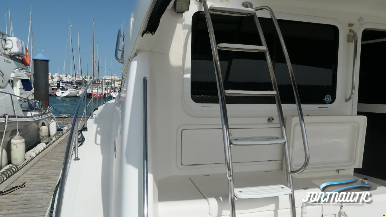 Riviera 47