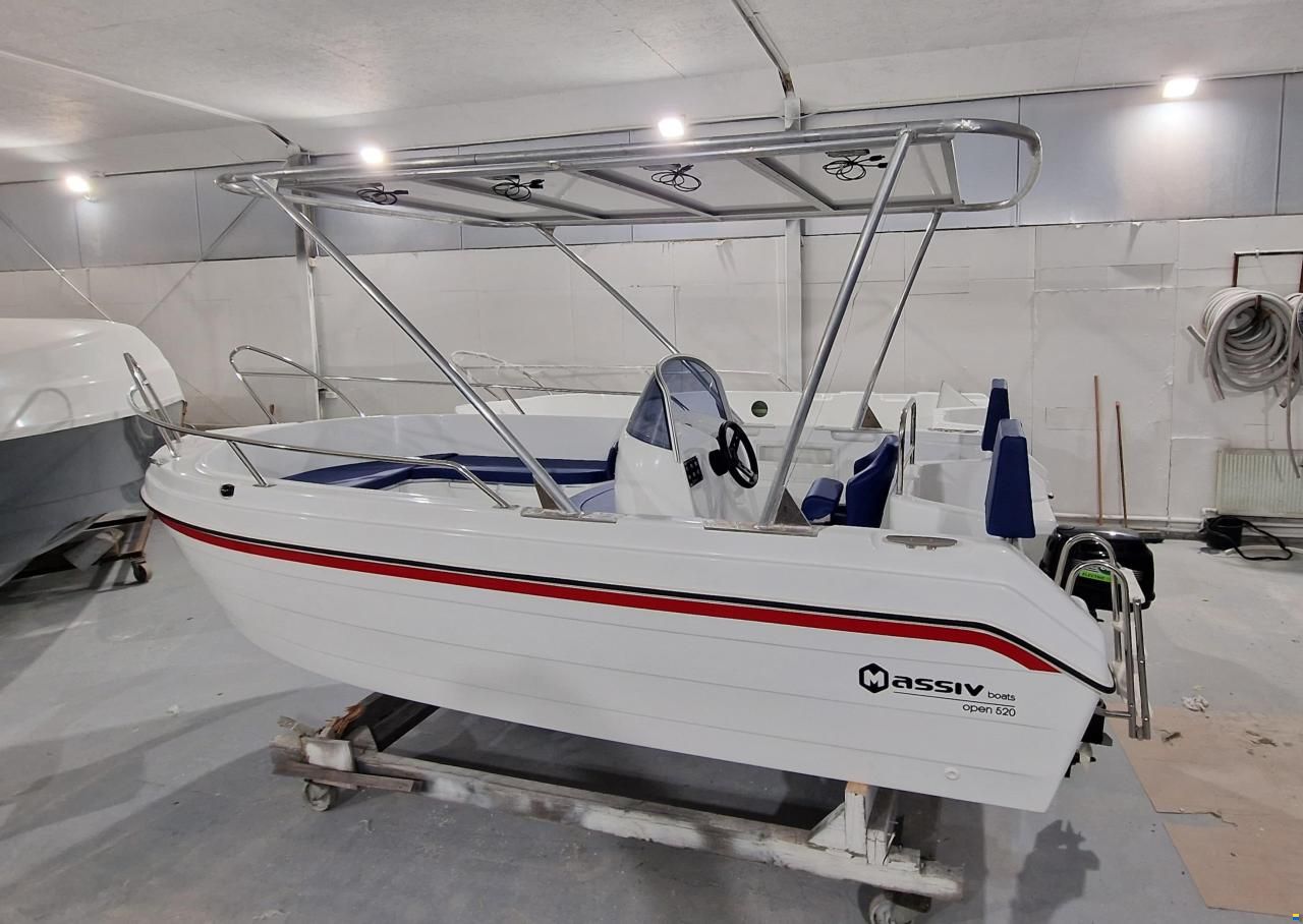 Massiv Boats 520 Hard Top E