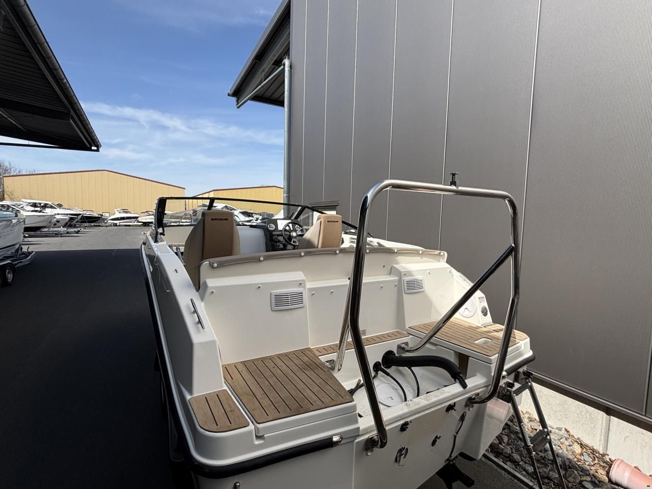 Quicksilver Activ 605 Cruiser