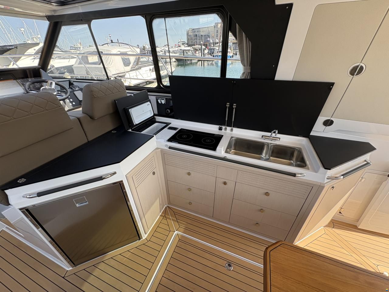 Aquador 400 HT