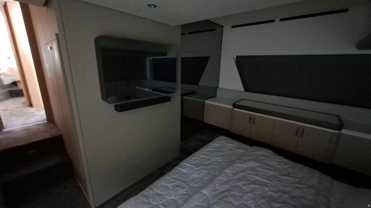 Azimut 53