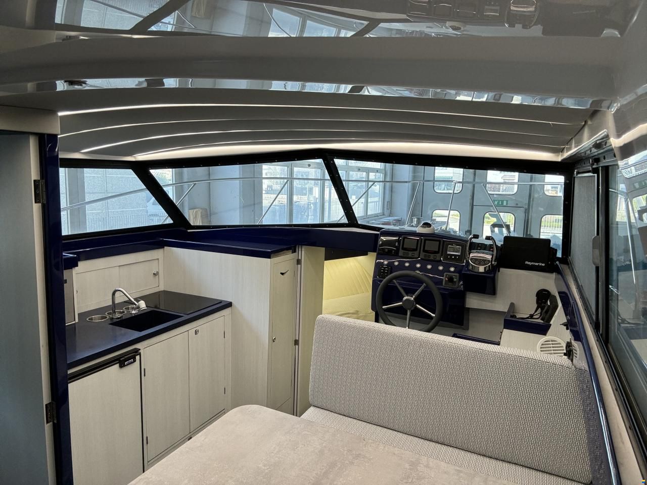 Bertram 28 Sport Fisherman