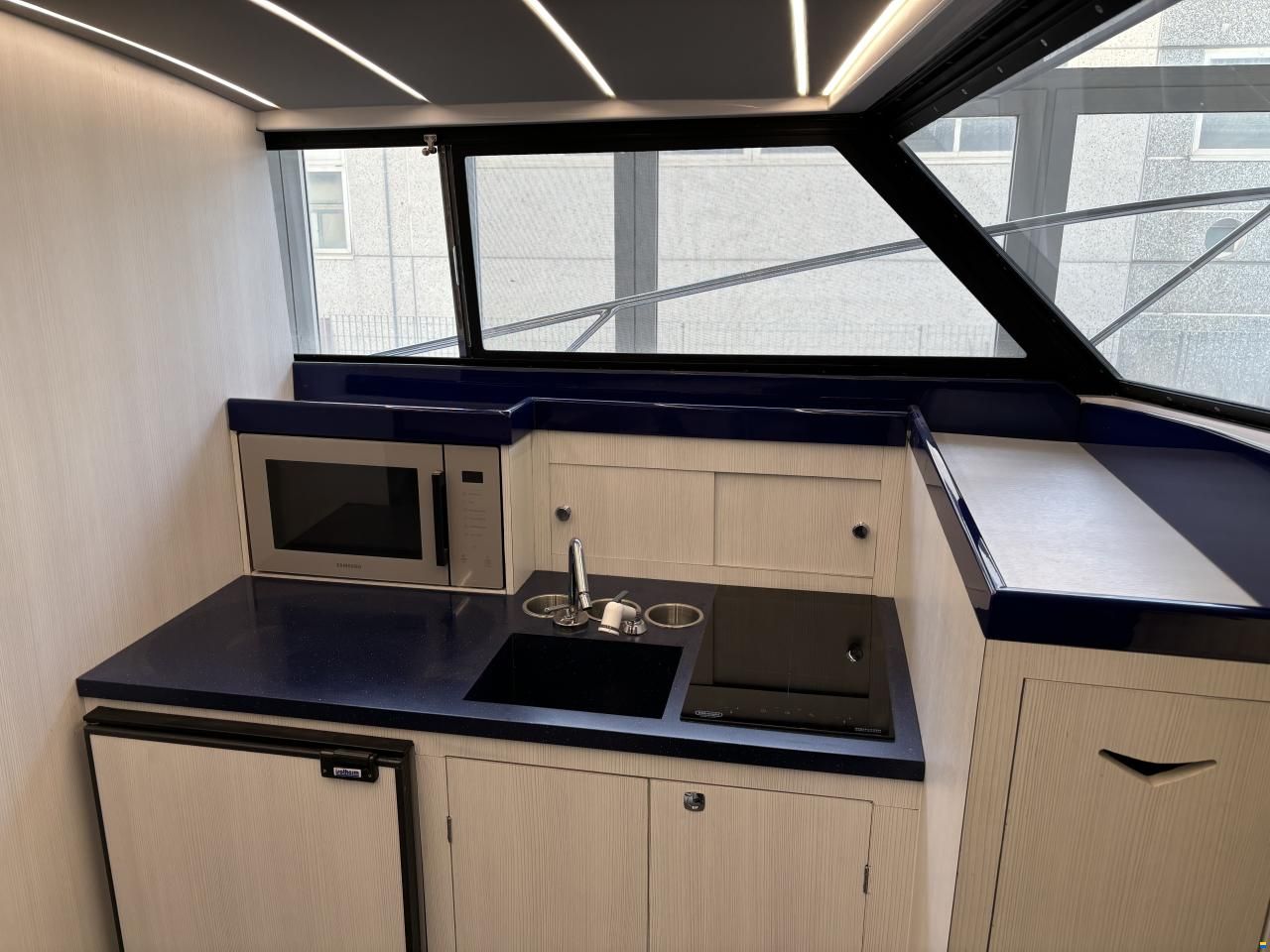 Bertram 28 Sport Fisherman