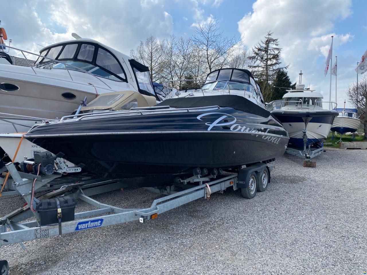 Crownline 225CR