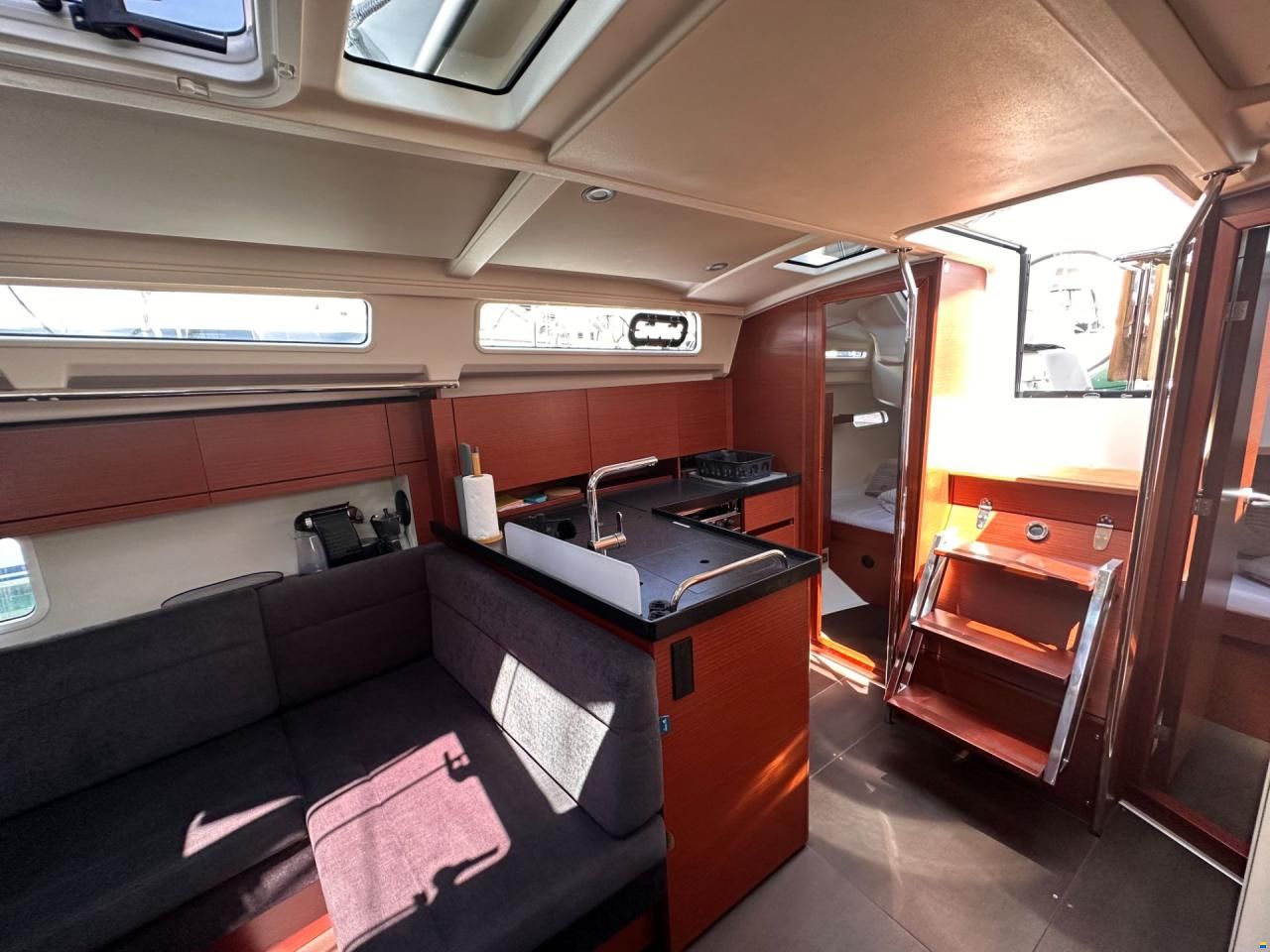 Hanse 388