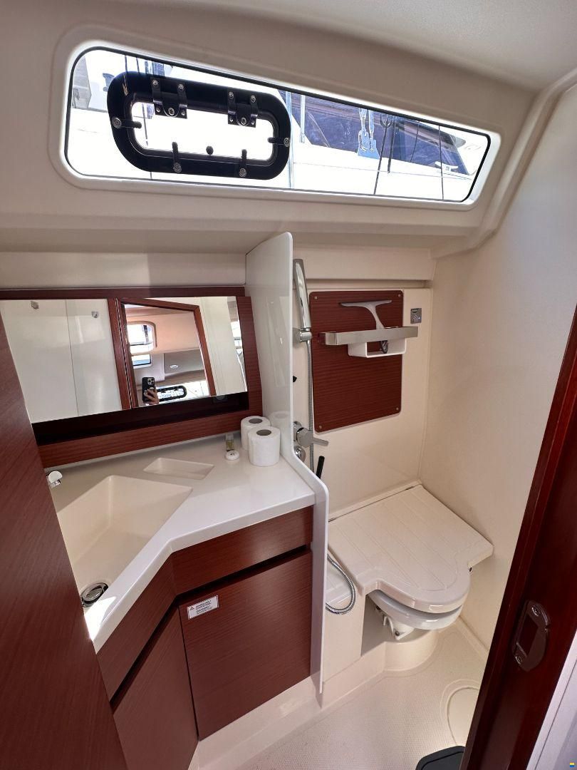 Hanse 388