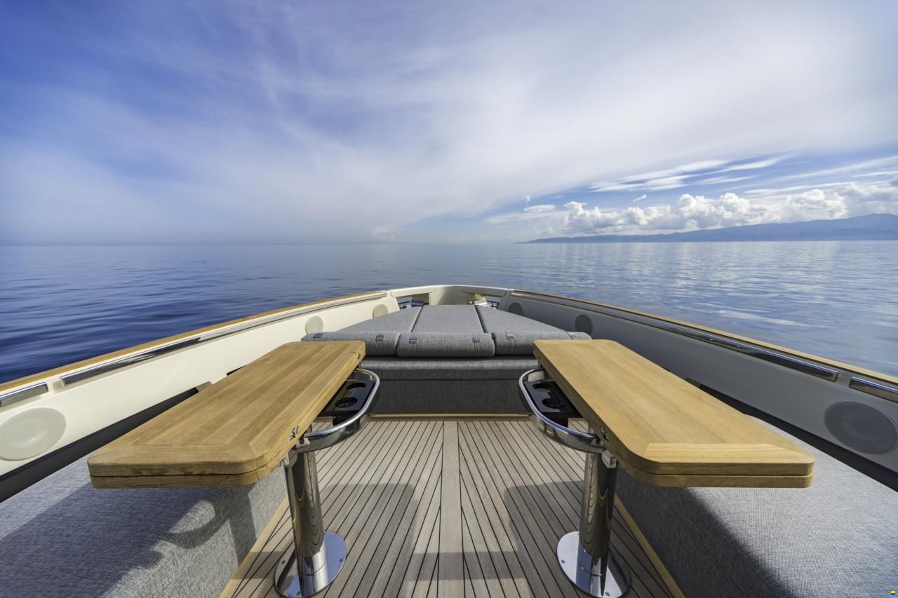 Invictus ST 550