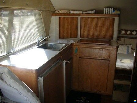 Bertram Yacht 37' Convertible