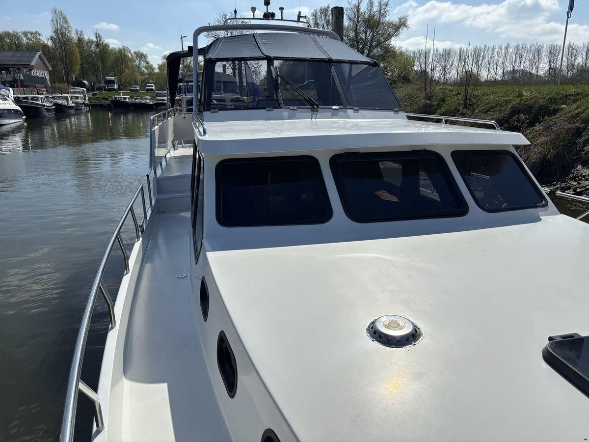 Explorer 45