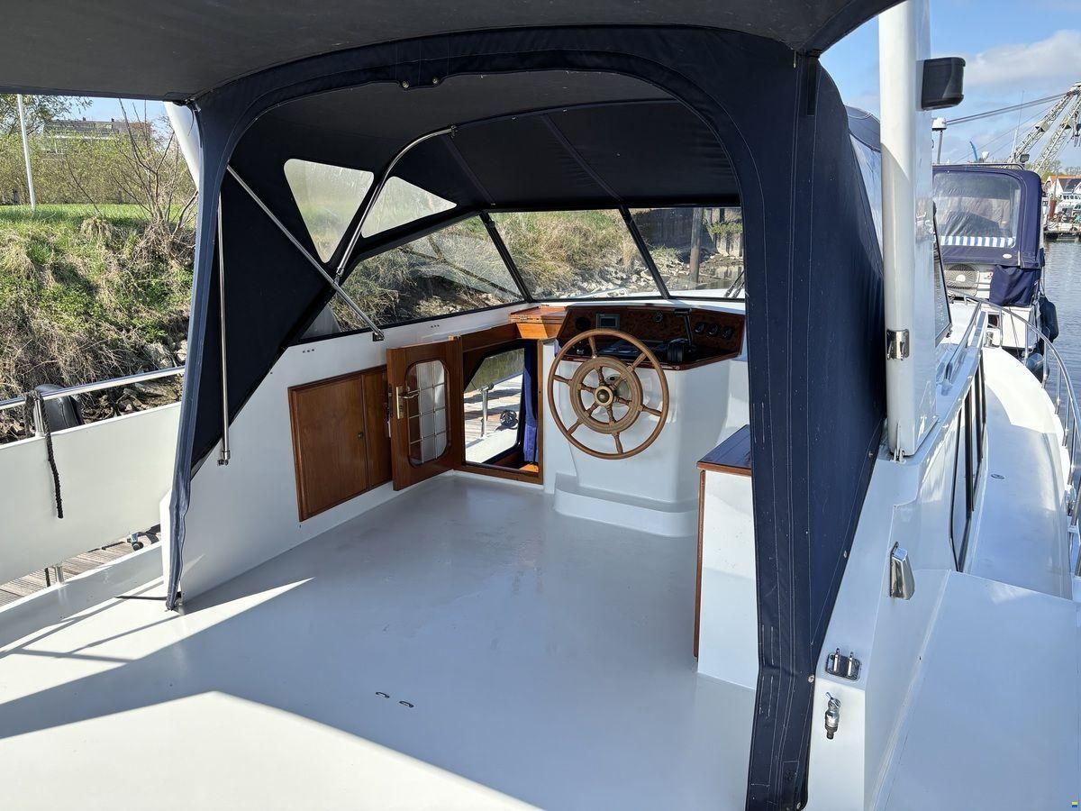 Explorer 45