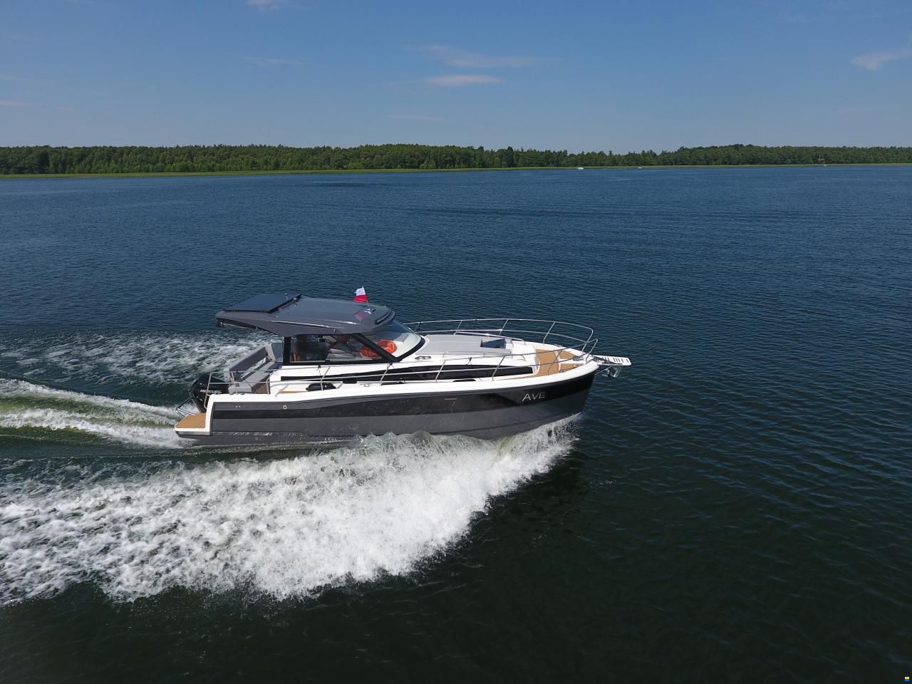 Mazuria Nautic 990
